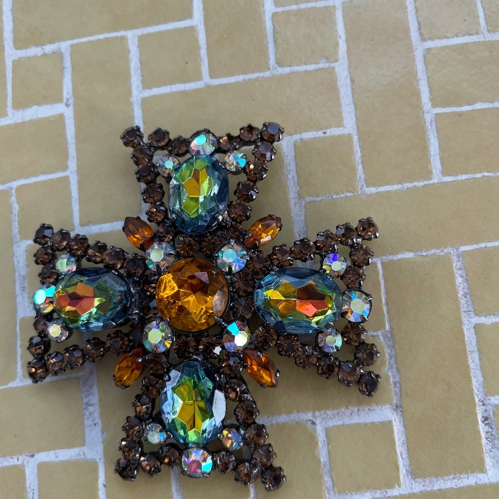 Vintage Maltese Rhinestone Cross